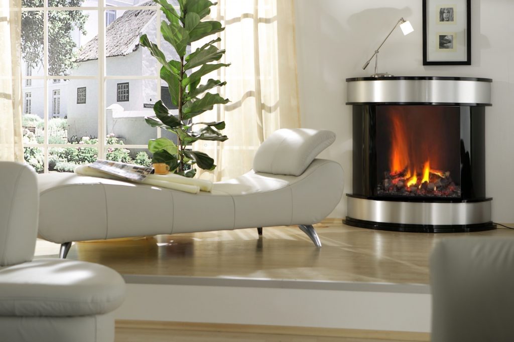 Dieser exklusive AVUS-Elektrokamin verrät Stilgefühl und Extravaganz