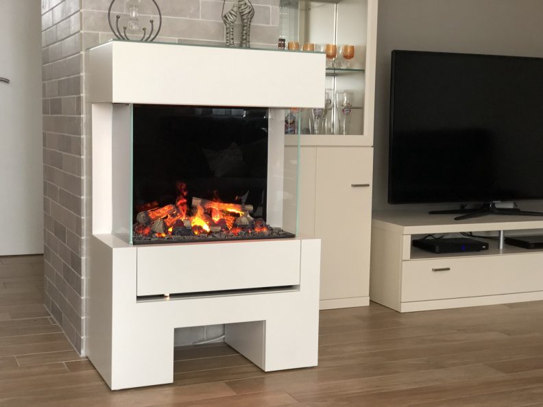 CONCEPT 4-725 M LED Elektrokamin mit Opti-myst Elektrofeuertechnik